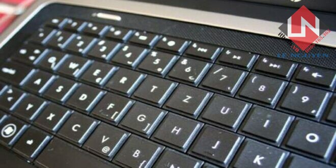 Thay bàn phím Laptop Tại Nhà Uy Tín Giá Rẻ