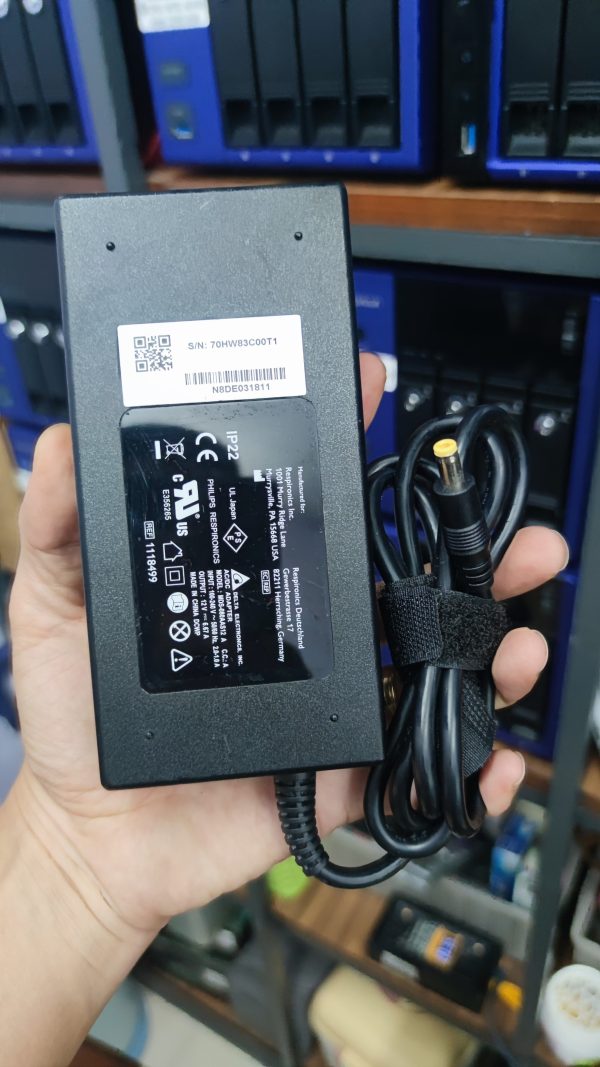 Adapter 12v 6.67A Delta