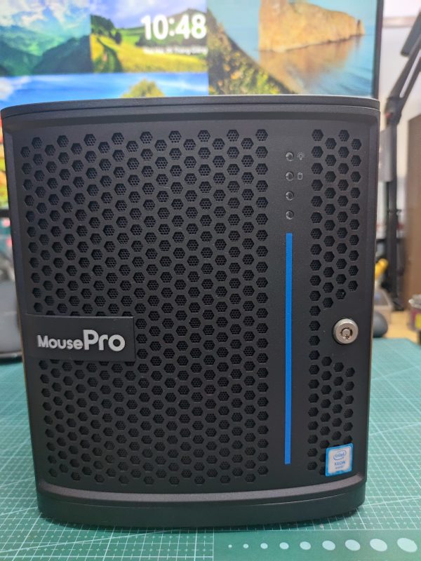 NAS Nhật MousePro 1220 V6 chạy Xpenology / Promox Ram 4GB, 4 bay HDD